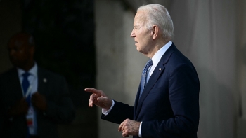 Joe Biden queda suspendido en plena cumbre del G7, se hizo viral